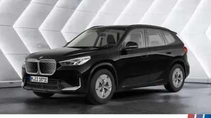 Neu BMW iX1 Performance 230 kW (313 PS) 2026 Schwarz SUV