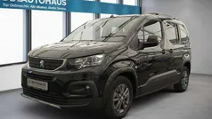 Gebraucht 2023 Peugeot Rifter Allure Van / Kleinbus | 22.370 € (Guter Preis)