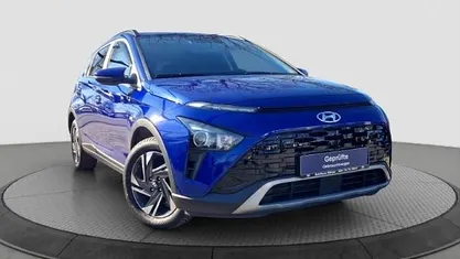 Gebraucht Hyundai Bayon Trend 101 PS (74 kW) 2023 Intense blue (metallic) SUV