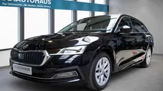 Gebraucht 2023 Skoda Octavia RS Kombi | 28.870 € (Fairer Preis)