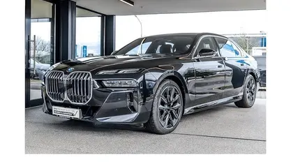 Gebraucht 2025 BMW 740 M Sport Limousine | 102.900 € (Guter Preis)