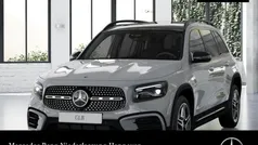 Manufaktur alpingrau Gebraucht 2025 Mercedes GLB200 AMG SUV | 51.500 €