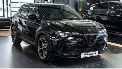 Gebraucht Alfa Romeo Junior Veloce 206 kW (281 PS) 2025 Schwarz SUV