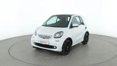 Weiß Gebraucht 2019 Smart ForTwo Coupé Basis Kleinwagen | 10.020 € (Superpreis)