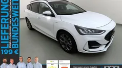 Frostweiß Gebraucht 2024 Ford Focus ST-Line X | 27.879 € (Guter Preis)