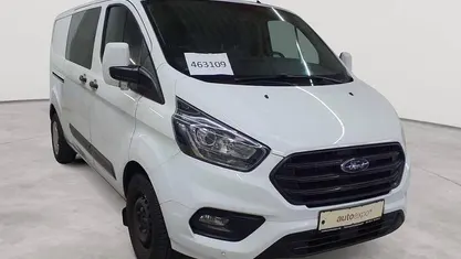 Frostweiß Gebraucht 2021 Ford Transit Custom Trend Abholung | 21.390 € (Fairer Preis)