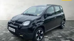 Cinema schwarz metallic Gebraucht 2023 Fiat Panda Cross Cross Kleinwagen | 12.999 € (Fairer Preis)