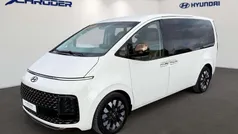 Weiss Gebraucht 2022 Hyundai Staria Signature Van | 41.990 € (Fairer Preis)