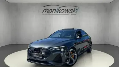 Używany Audi e-tron Ambiente 272 kW (370 KM) 2022 Szary SUV