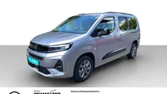 Grau Gebraucht 2024 Opel Combo Life XL Van / Kleinbus | 30.940 € (Fairer Preis)