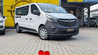 Gebraucht Opel Vivaro 120 PS (88 kW) 2018 Weiß Van / Kleinbus