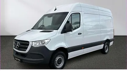 Nouă Mercedes Sprinter 150 CP (110 kW) 2026 Alb Van