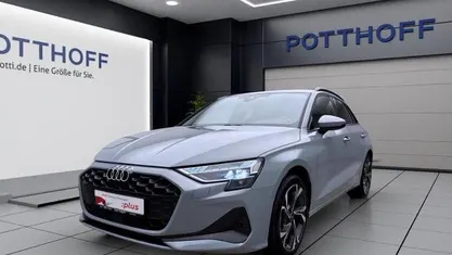 Gebraucht Audi A3 Ambiente 116 PS (85 kW) 2025 Pfeilgrau perleffekt Limousine