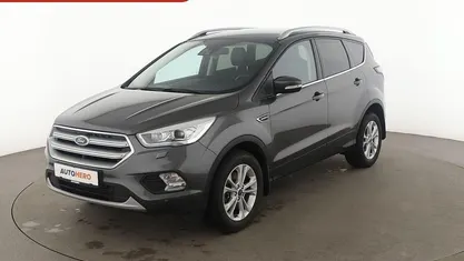 Gebraucht 2019 Ford Kuga Titanium SUV | 17.610 € (Fairer Preis)