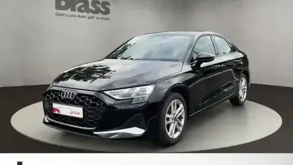 Gebraucht Audi A3 Ambiente 150 PS (110 kW) 2025 Mythosschwarz metallic Limousine