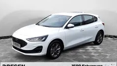 Weiss Gebraucht 2024 Ford Focus Titanium Limousine | 21.750 € (Superpreis)