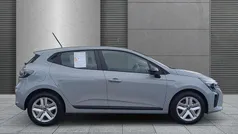 Gebraucht 2025 Renault Clio V Evolution Kleinwagen | 21.790 € (Fairer Preis)