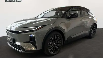 Neu Toyota C-HR+ Lounge 252 kW (343 PS) 2026 Manhattan/schwarz SUV