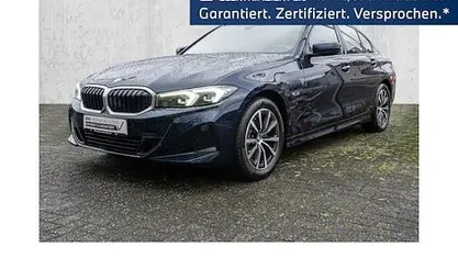 Gebraucht BMW 320e Sport Line 204 PS (150 kW) 2022 Limousine