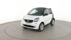 Weiß Gebraucht 2017 Smart ForTwo Cabrio Basis Cabrio | 13.190 € (Guter Preis)