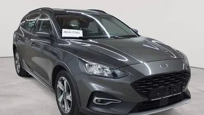 Gebraucht Ford Focus Active 120 PS (88 kW) 2021 Magneticgrau metallic Kombi