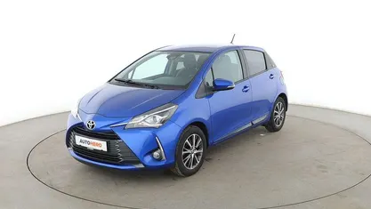 Gebraucht Toyota Yaris Club 112 PS (82 kW) 2019 Blau Limousine