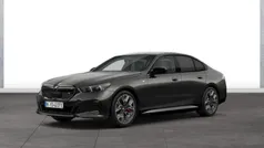 Grau Neu 2025 BMW i5 Shadowline Limousine | 87.390 € (Guter Preis)