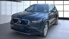 Black solid (stone) / solid Gebraucht 2022 Volvo XC40 Inscription SUV | 32.990 € (Fairer Preis)