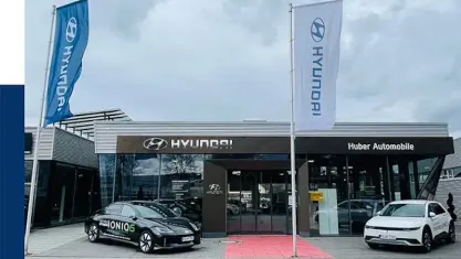 Gebraucht Hyundai i10 GO! 67 PS (49 kW) 2023 Weiß Kleinwagen