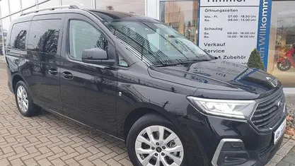 Gebraucht 2025 Ford Tourneo Connect Titanium Van / Kleinbus | 33.450 € (Fairer Preis)