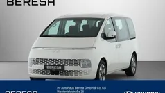 Creamy white / sol Gebraucht 2024 Hyundai Staria Trend Van | 48.790 € (Guter Preis)