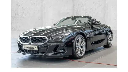 Gebraucht BMW Z4 M Sport 197 PS (144 kW) 2025 Schwarz Cabrio