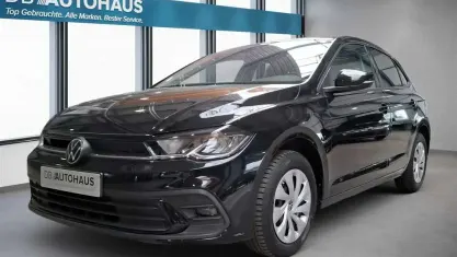 Gebraucht VW Polo Life 95 PS (69 kW) 2024 Schwarz Kleinwagen