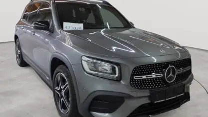 Gebraucht Mercedes GLB200 AMG line 150 PS (110 kW) 2023 Mountaingrau metallic SUV