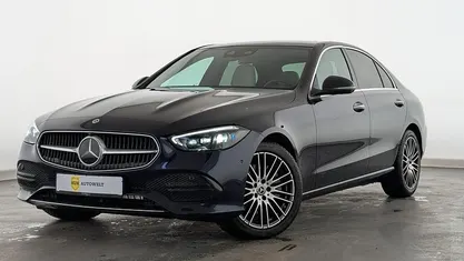 Gebraucht Mercedes C300 Avantgarde 258 PS (189 kW) 2022 Blau Limousine