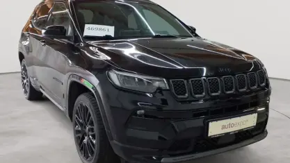 Gebraucht Jeep Compass 181 PS (133 kW) 2022 Solid black SUV