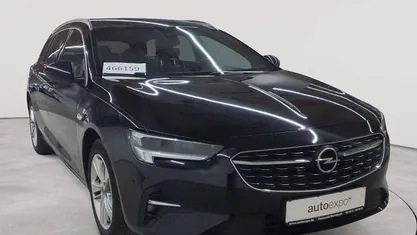 Gebraucht Opel Insignia Elegance 122 PS (89 kW) 2021 Onyx black metallic Kombi