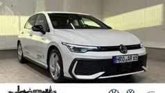 Weiß Gebraucht 2025 VW Golf VIII GTI Limousine | 42.450 € (Guter Preis)