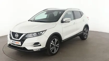 Weiß Gebraucht 2019 Nissan Qashqai N-Connecta SUV | 15.400 € (Fairer Preis)