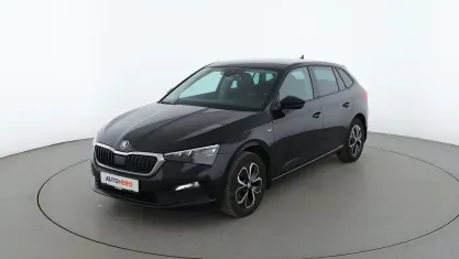 Gebraucht Skoda Scala Drive 150 PS (110 kW) 2020 Schwarz Kleinwagen