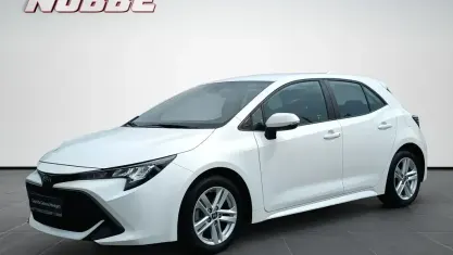 Gebraucht Toyota Corolla Comfort 122 PS (89 kW) 2022 Weiß Limousine