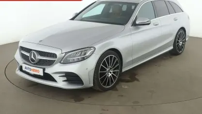 Gebraucht Mercedes C180 AMG line 156 PS (114 kW) 2020 Grau Kombi