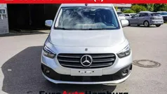 Helvin silber metallic () Neu 2025 Mercedes 180 Progressive Limousine | 34.790 € (Guter Preis)