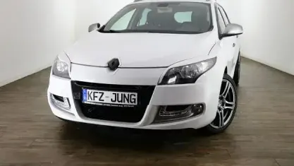 Gebraucht Renault Mégane III GT 190 PS (139 kW) 2013 Weiß Limousine