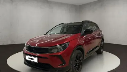 Gebraucht Opel Grandland X 131 PS (96 kW) 2023 Rubin rot (m2) SUV