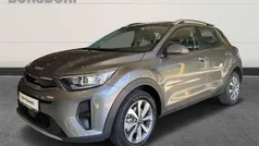 Gebraucht 2024 Kia Stonic Vision SUV | 20.650 € (Guter Preis)