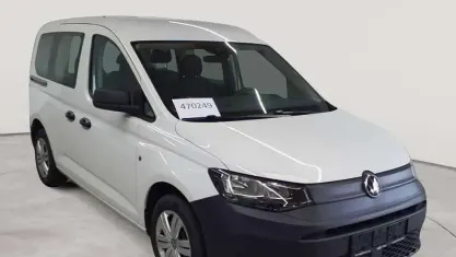 Gebraucht VW Caddy 102 PS (75 kW) 2023 Candyweiß Van / Kleinbus