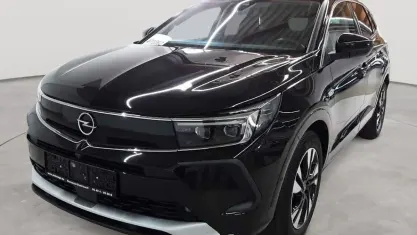Gebraucht Opel Grandland X Business Elegance 130 PS (95 kW) 2022 Diamant schwarz metallic SUV