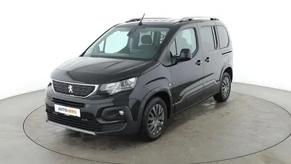Schwarz Gebraucht 2018 Peugeot Rifter Allure Van / Kleinbus | 14.760 € (Fairer Preis)