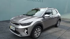 Grau Neu 2024 Kia Stonic Vision SUV | 22.437 € (Fairer Preis)